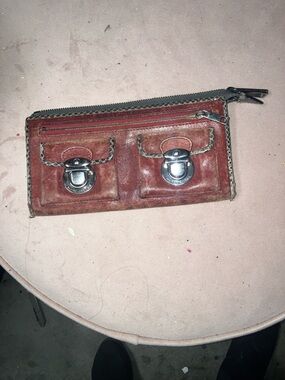 Marc Jacobs Leather Zip Wallet Clutch in Distressed Brown